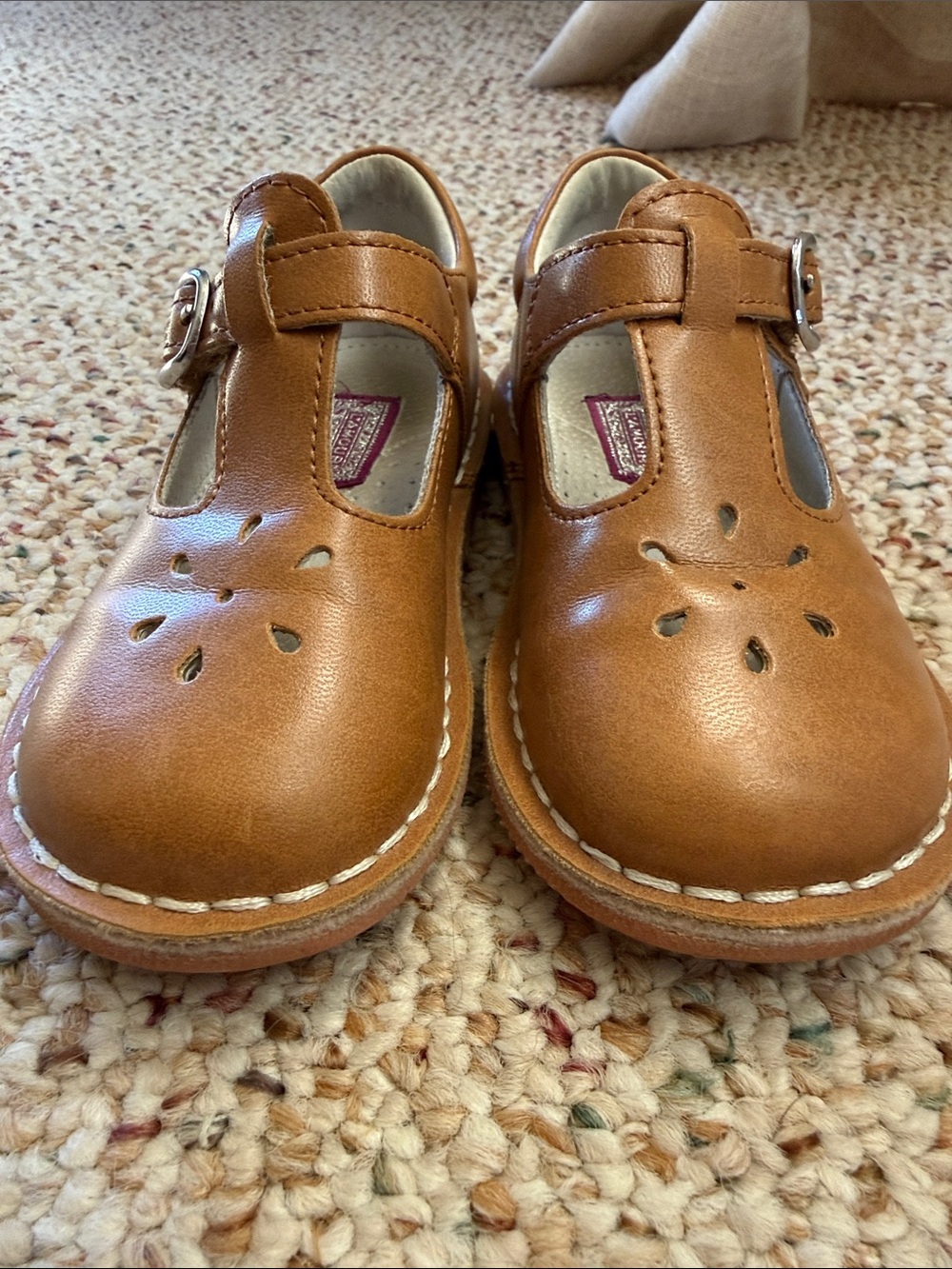 L'Amour Kids Tan Leather T-Strap Mary Janes - Picture 6 of 6